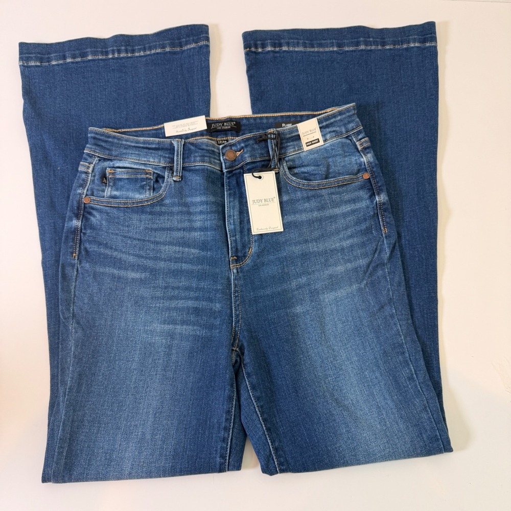 Judy Blue High Waist Flare Jeans Medium Wash Denim 15/32 NWT